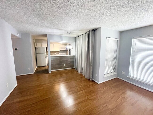 Photo - 1900 Bay Area Blvd Unidad 102