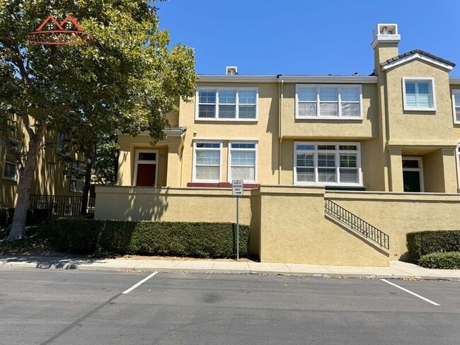 Building Photo - 3634 Fitzsimmons Common Rental