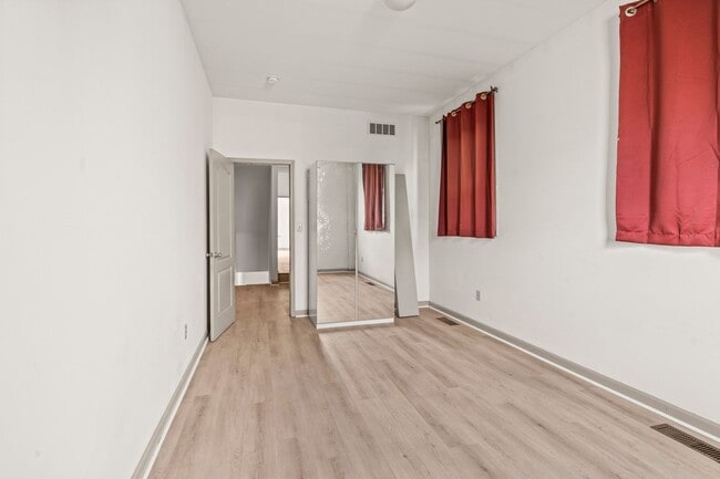 Photo - 2144 N Carlisle St