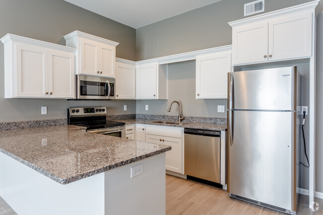 3BR, 2BA - 1177 SF - Eagle Ridge Townhomes