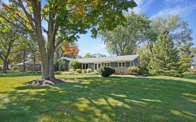 Photo - 4685 N 150th St