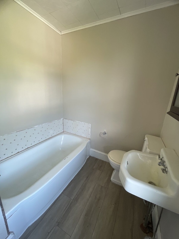 Photo - 582 Sunbury St