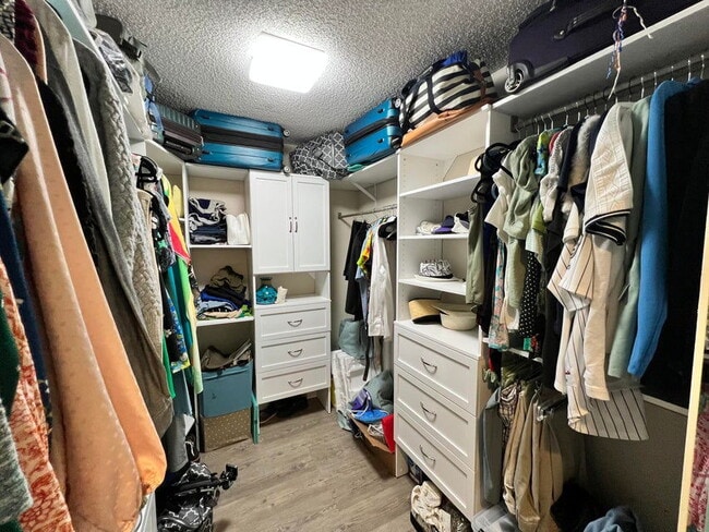 Photo - 5258 Europa Dr Unit F