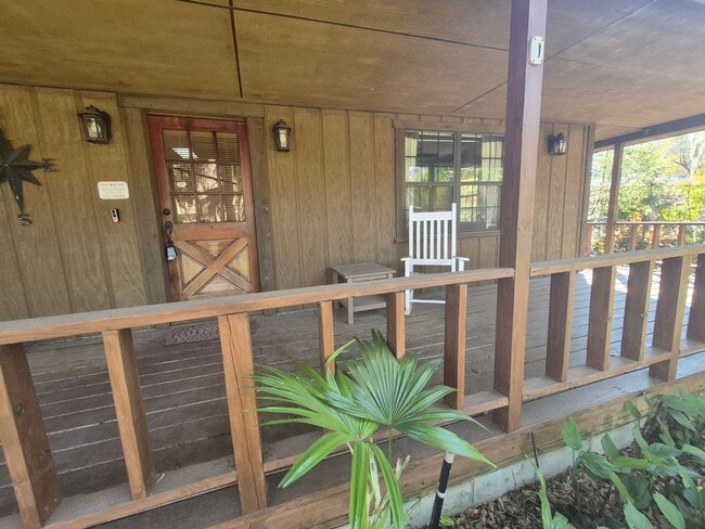 Photo - Cabin living in the suburbs