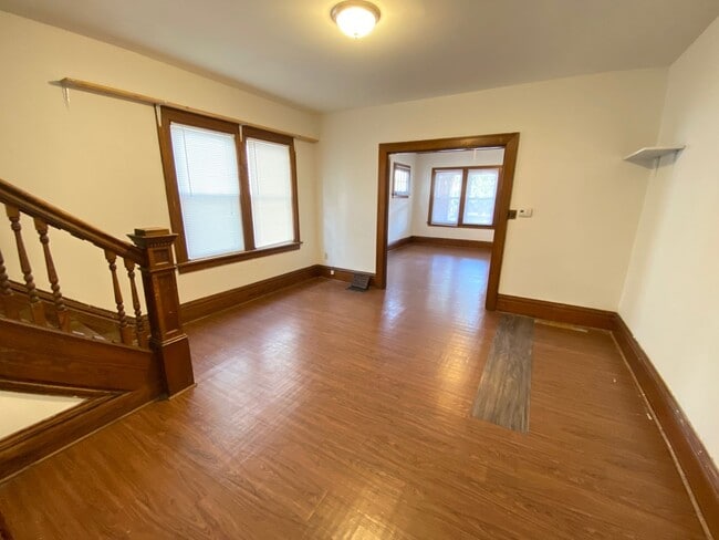 2211 Neil Ave Unit 2213