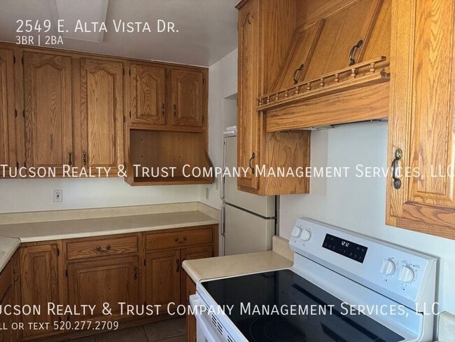 Photo - 2549 E Alta Vista St