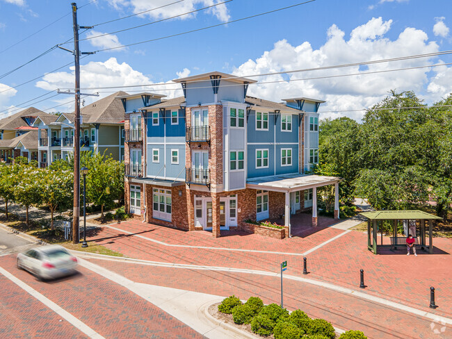 Savannah Gardens Apartments