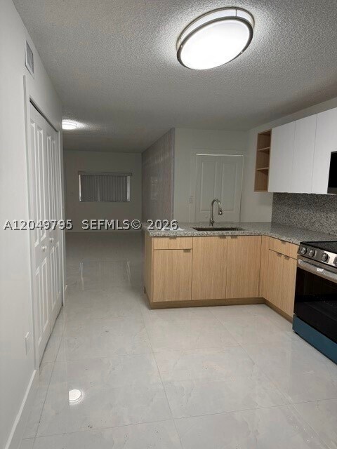Photo - 3518 W 80th St