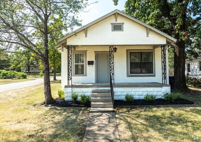 Building Photo - 1520 S P St Rental