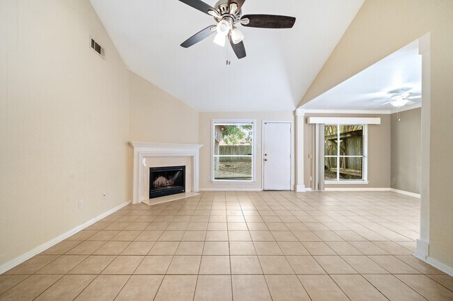 7823 Sawmill Trail
