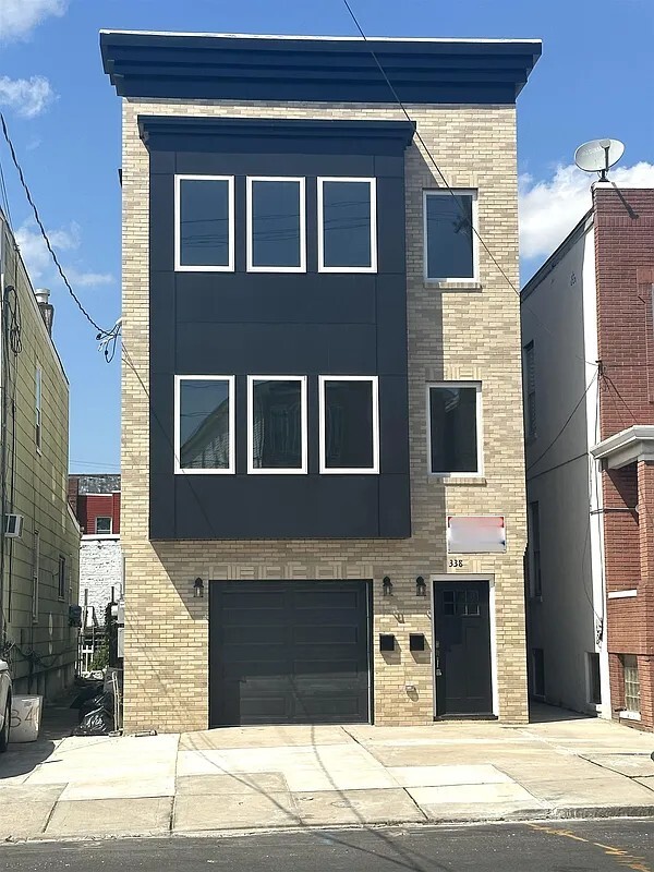 Building Photo - 338 Sip Ave Unit 2 Rental