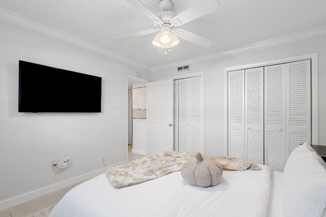 Photo - 3215 W Swann Ave Unit 3215 W. Swann Ave