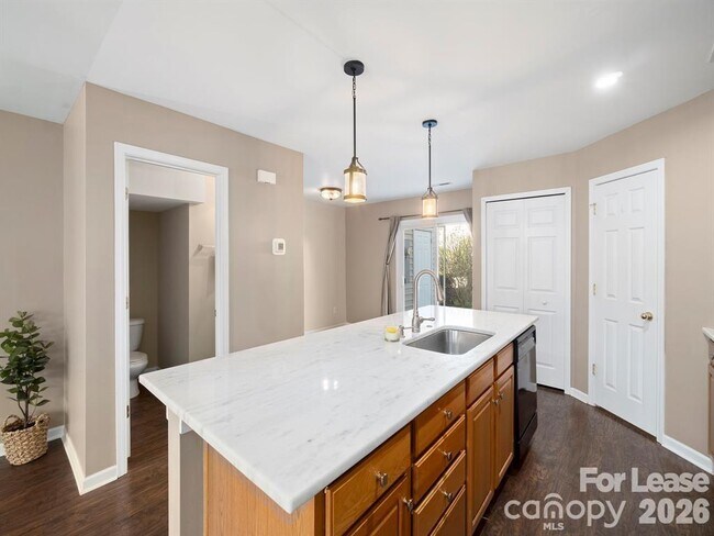 18461 Streamline Ct