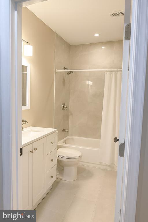 Photo - 25287 Justice Dr