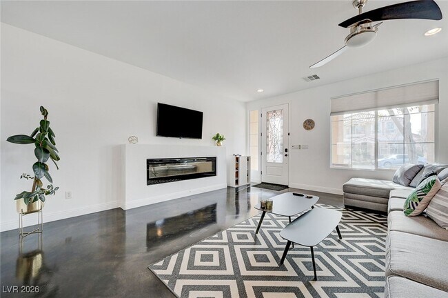 Photo - 5556 Dancing Fox Ct