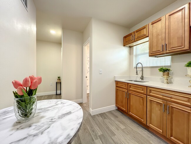 Photo - 877 Park Manor Dr Unit C