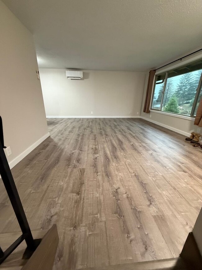 Photo - Newly Remodeled Duplex