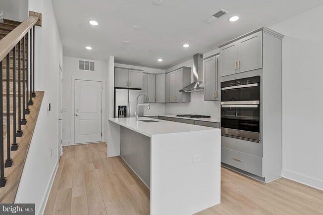 Photo - 19826 Lavender Dust Sq