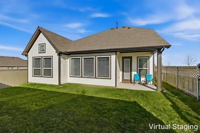 Photo - 1824 Tye St
