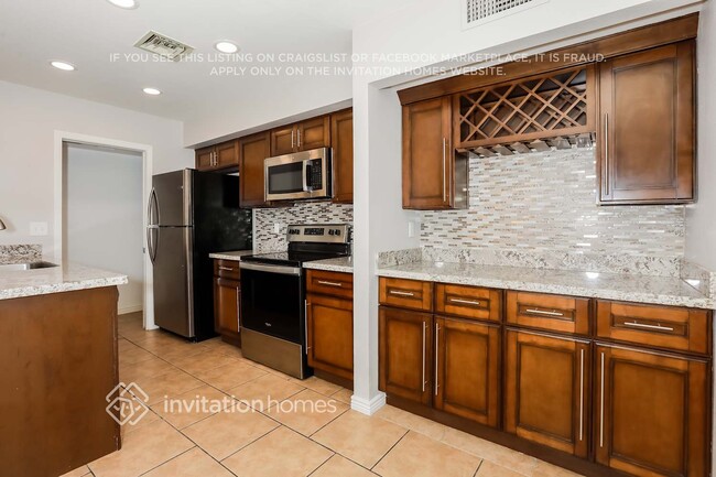 Photo - 6722 W Kings Ave