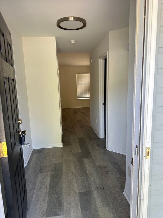 Photo - All NEW Interior and CLOSE TO EVERYTHING!