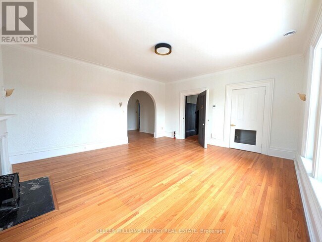 Photo - 35 King St Unité 3