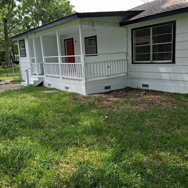 Photo - 104 Co Rd 2401