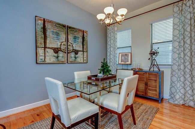 Photo - 1319 Birdsall St