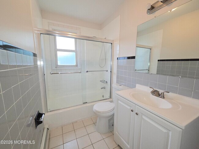 Photo - 1 George St Unit 2