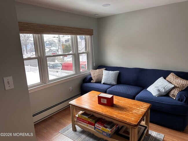 Photo - 101 Center Ave