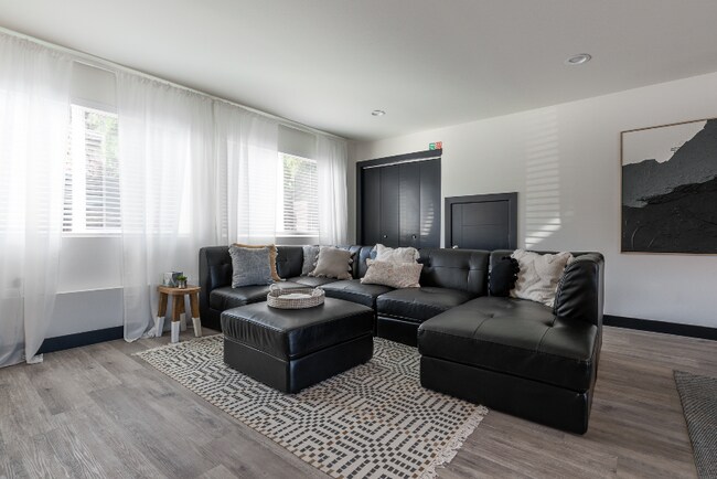 Photo - 10009 Des Moines Memorial Dr S Unidad 3