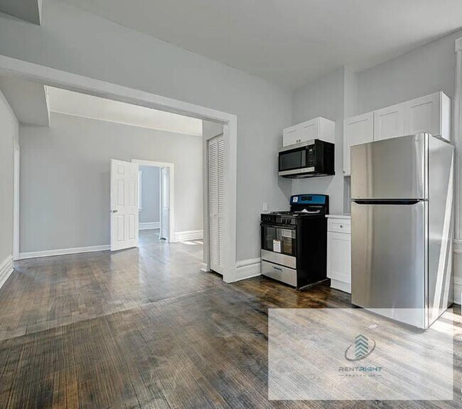 Photo - 2926 S Wallace St Unit 2F