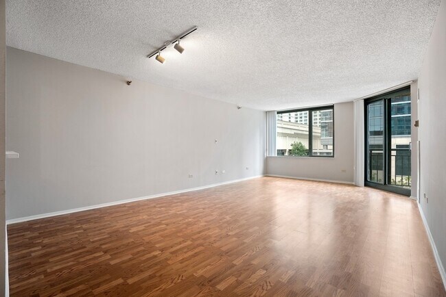 Photo - 440 N McClurg Ct Unit 520