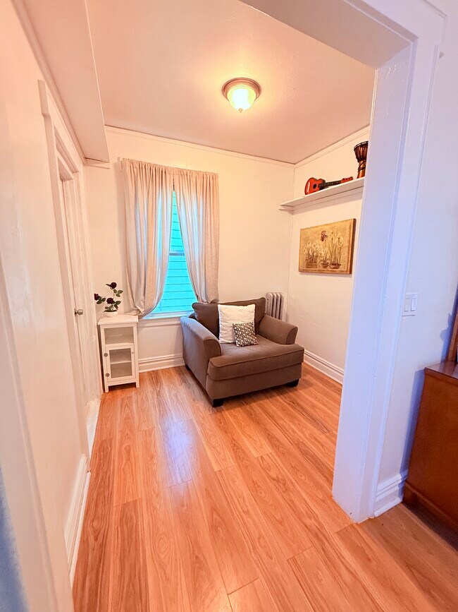 Photo - 52 Brookdale Ave Unit 2nd Floor