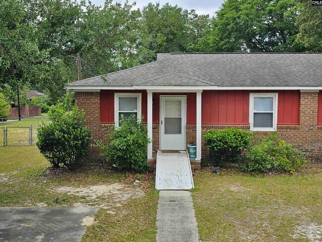 Photo - 3904 Persimmon St