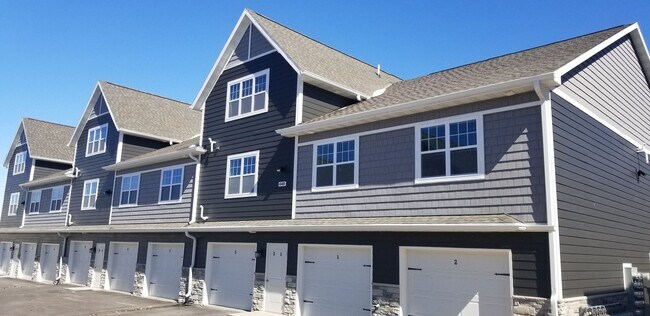 Photo - Chapel Hill Apartments