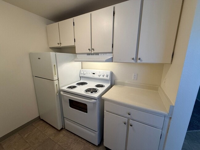 Photo - 235 Senate St NW