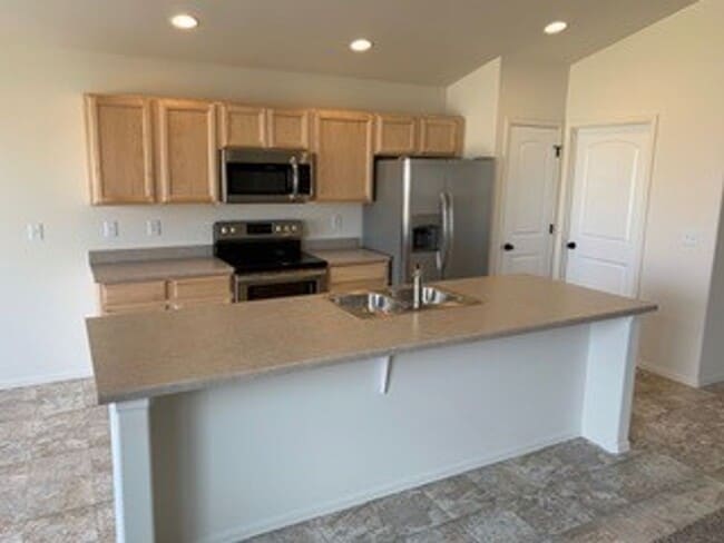 Photo - 3bd 2ba -  Ranch-Style Living in Northwest Loveland