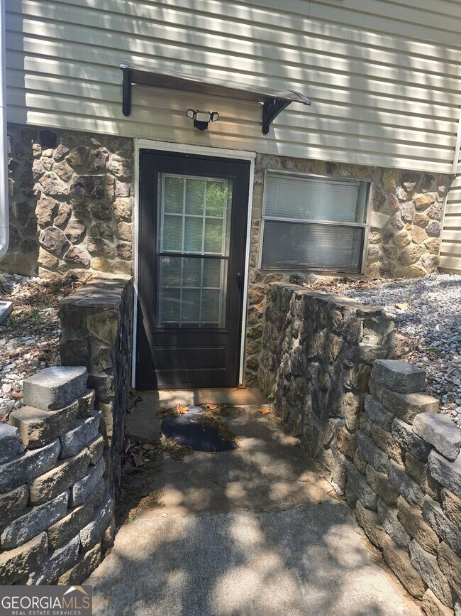 Photo - 110 Powder Springs St