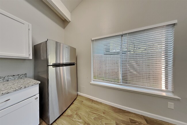 Photo - 2203 Wheathall Camp Ln