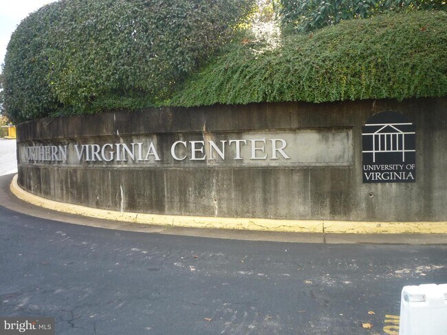 Photo - 7000 Falls Reach Dr Unit 206