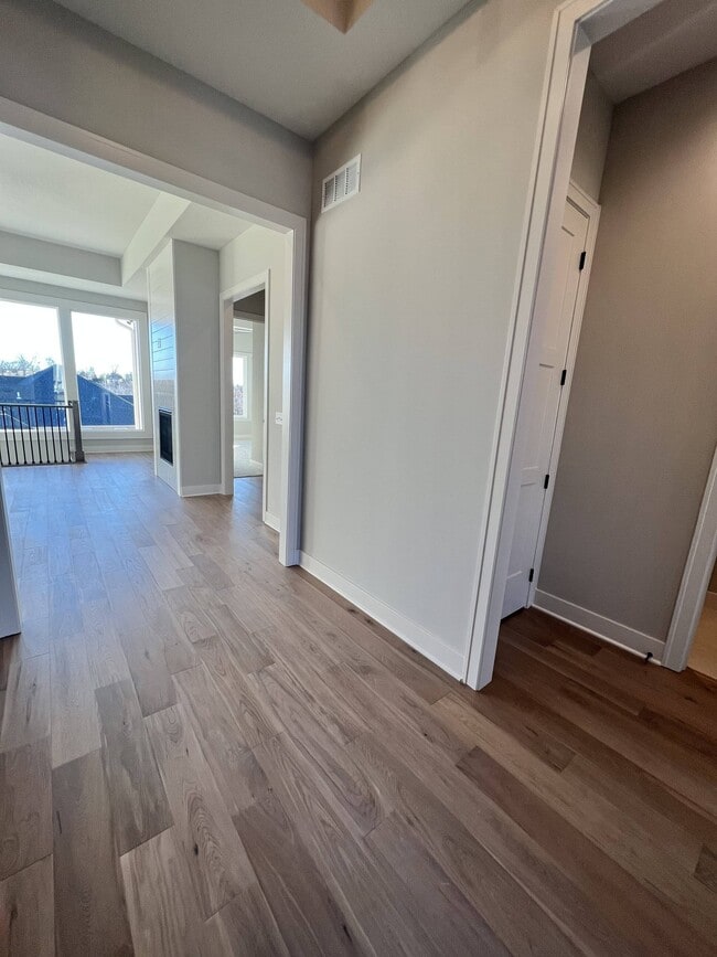 19315 W 109th Pl