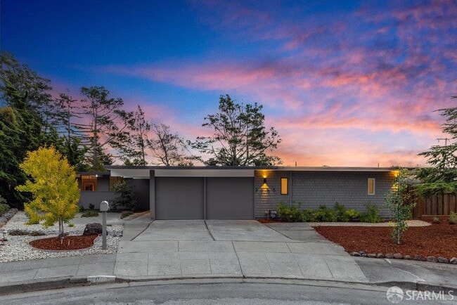 Photo - 2055 Ticonderoga Dr