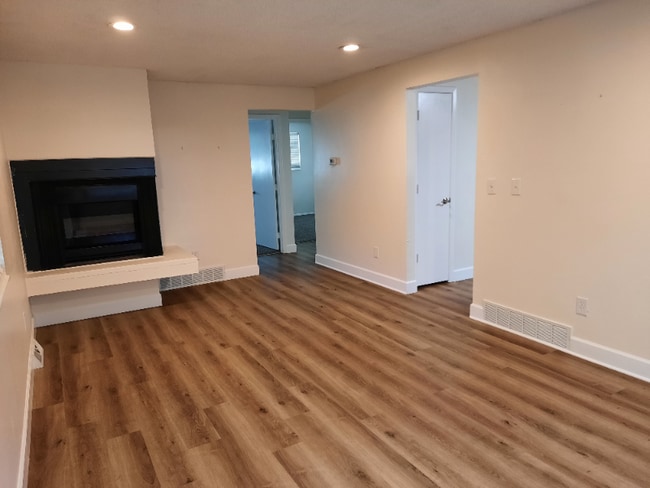 Photo - 8150-8152 Ames Way Unit 8150 up