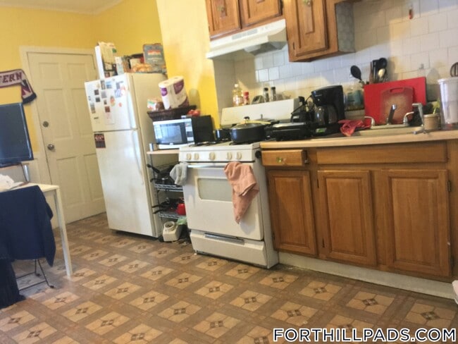 Photo - 160 Centre St Unidad 2