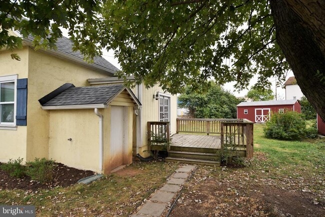 Photo - 500 E Main St