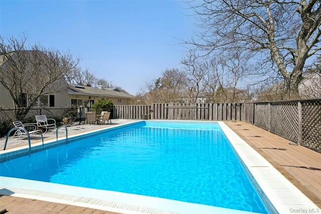 Photo - 1100 Huntington Blvd