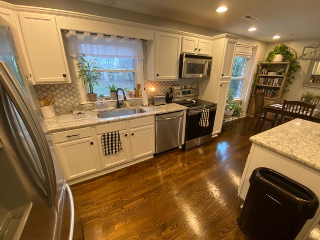 Photo - 1116 Sheffield Dr