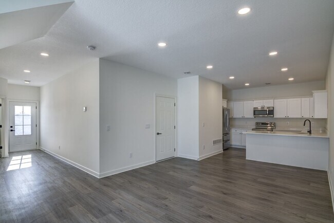Photo - New 3 Bedroom Town Home