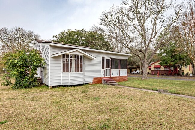 Cozy 2-Bedroom Home in Pascagoula - Cozy 2-Bedroom Home in Pascagoula